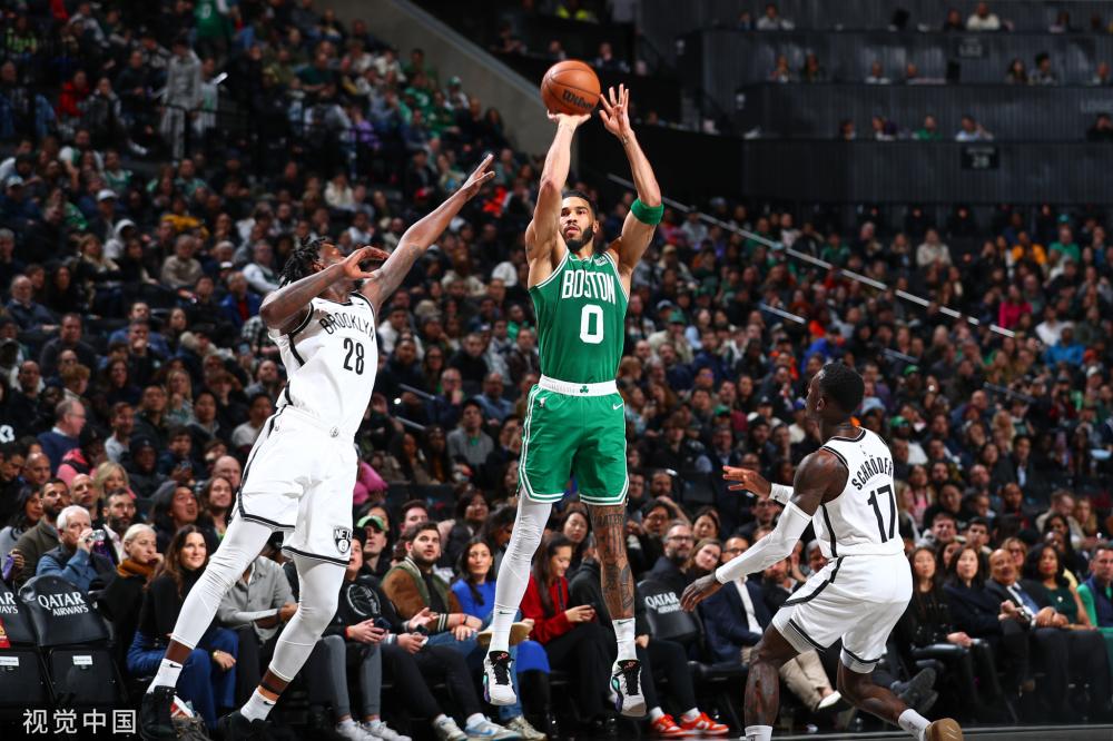 和工作人员 和工作人员